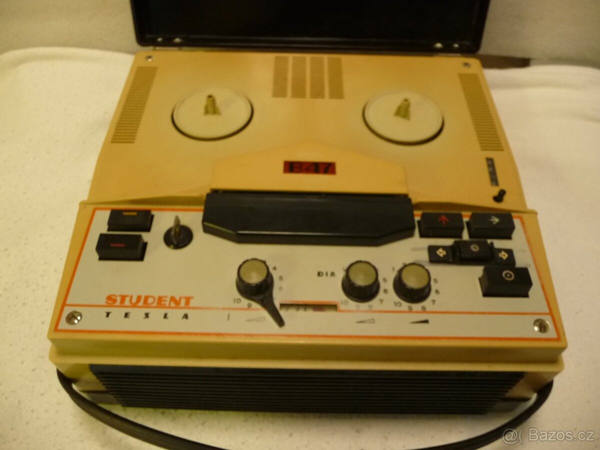MAGNETOFONY TESLA - 8
