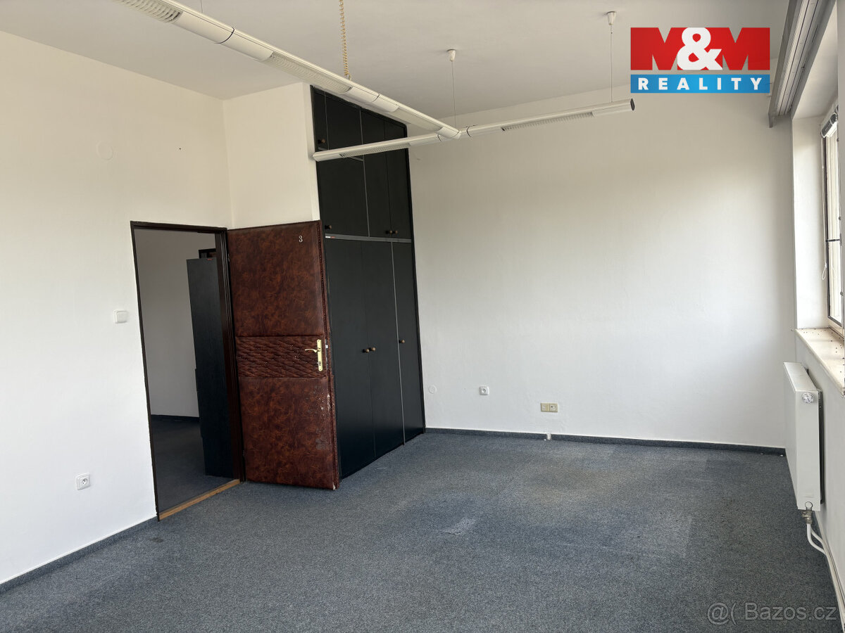 Pronájem kancelářského prostoru, 500 m², Háje - 8