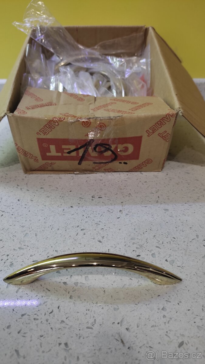 Nábytkové úchytky za 20,- Kč - 8