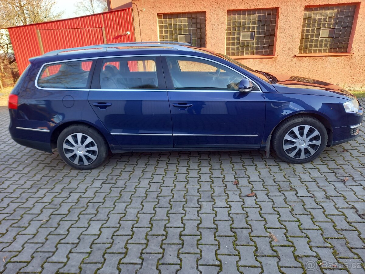 Volkswagen Passat B6 2.0Fsi 110kw 4x4 rok 2007 - 8