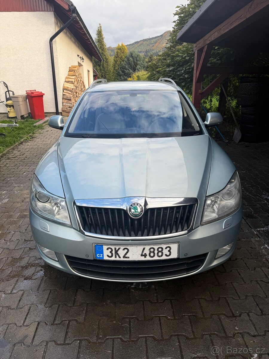 Octavia 2fl Laurin Klement - 8