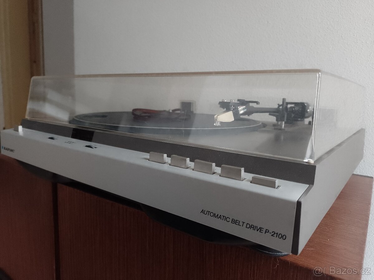 Soubor gramofonů - 8