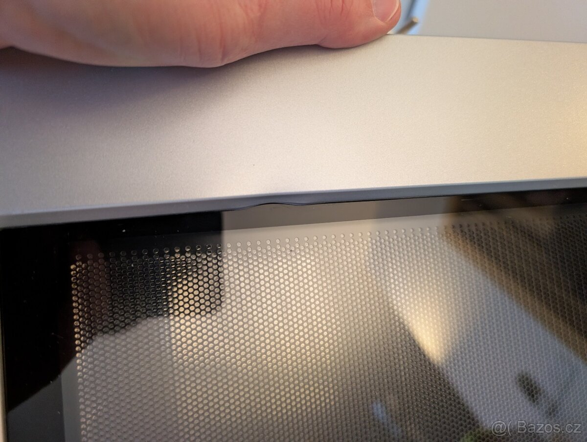 Mikrovlnná trouba LG - 8