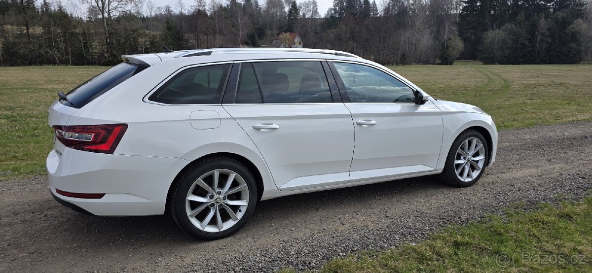 Škoda Superb 2.0 TDi, 110 kw - 8
