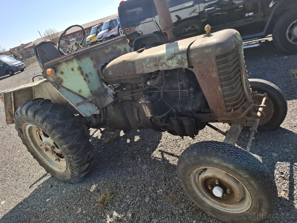 Zetor 25 - 8