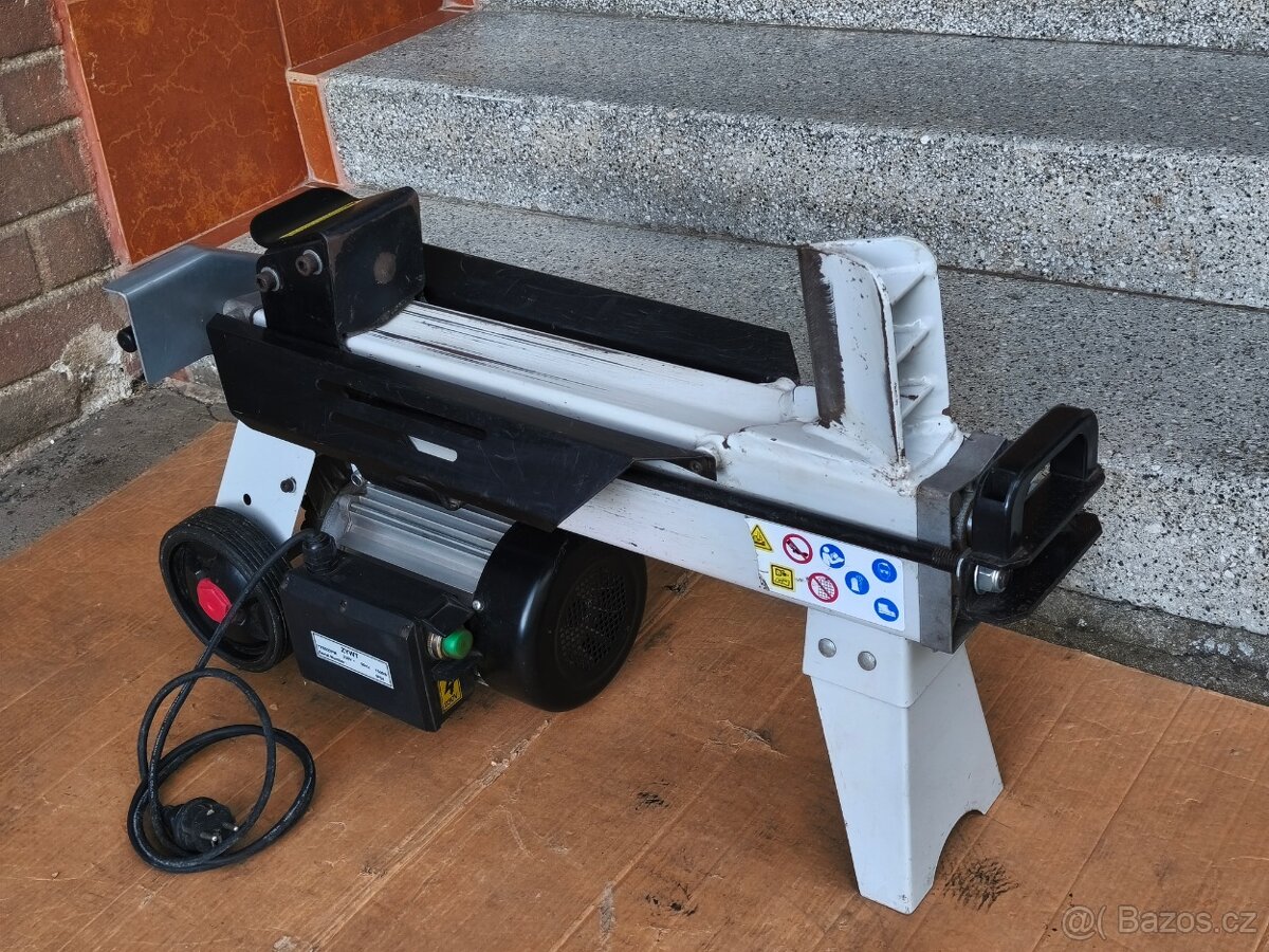 Prodám Štípačka dřeva VARI 4 TON SUPER FORCE - 8
