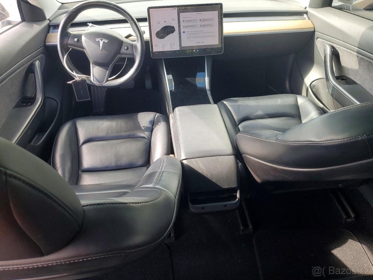 Tesla Model 3 2019 - 8