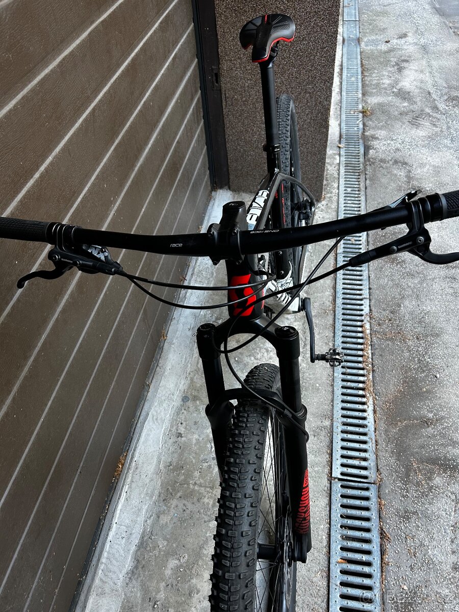 Prodám Scott scale karbon vel.L - 8