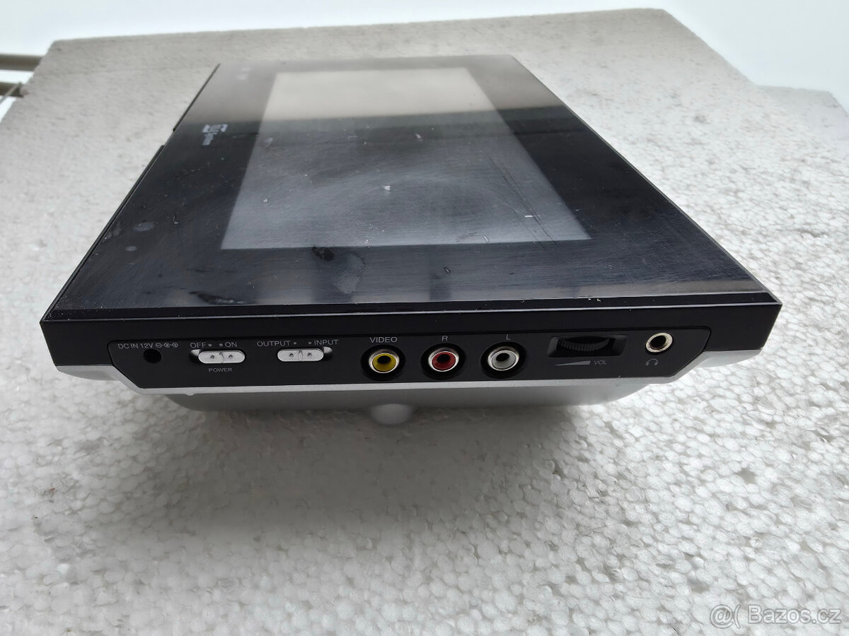 TELE Systém - Přenosný DVD přehravač s DVB-T tunerem - 8