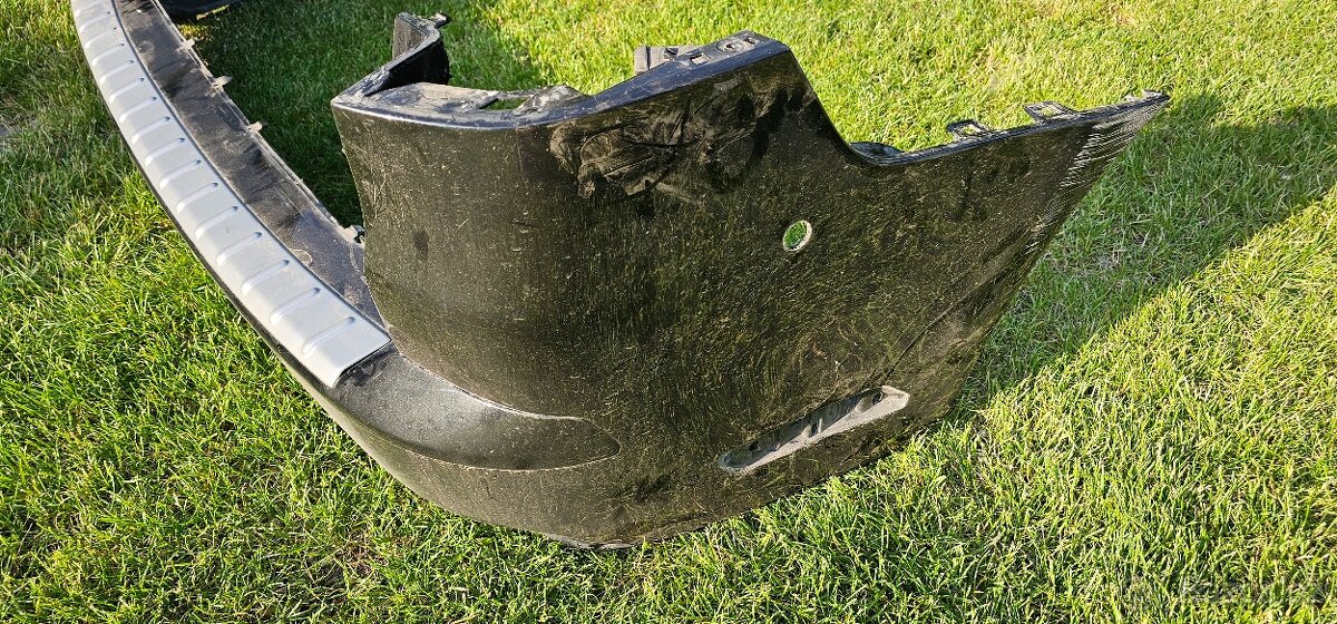 Citroen C5 X7 zadní nárazník - 8