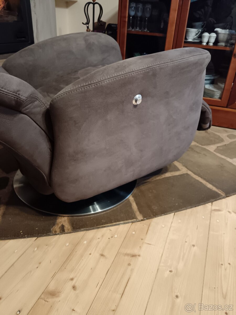 Otočné relaxační křeslo - 8