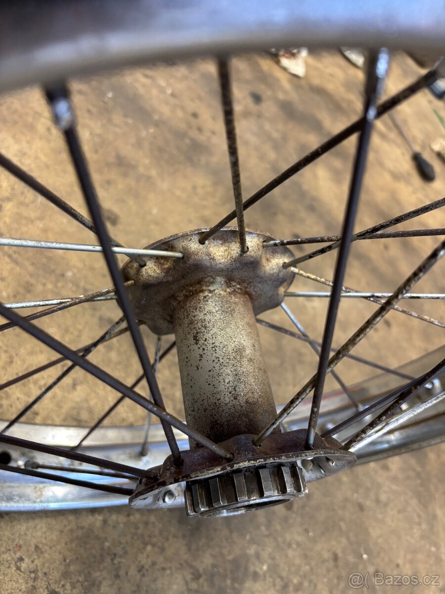 Zadní kolo pulbuben - 8