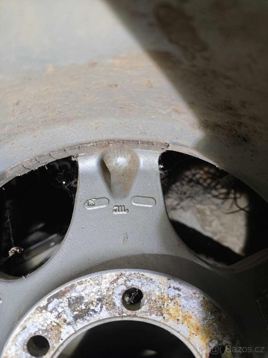 Hliníková kola - 8