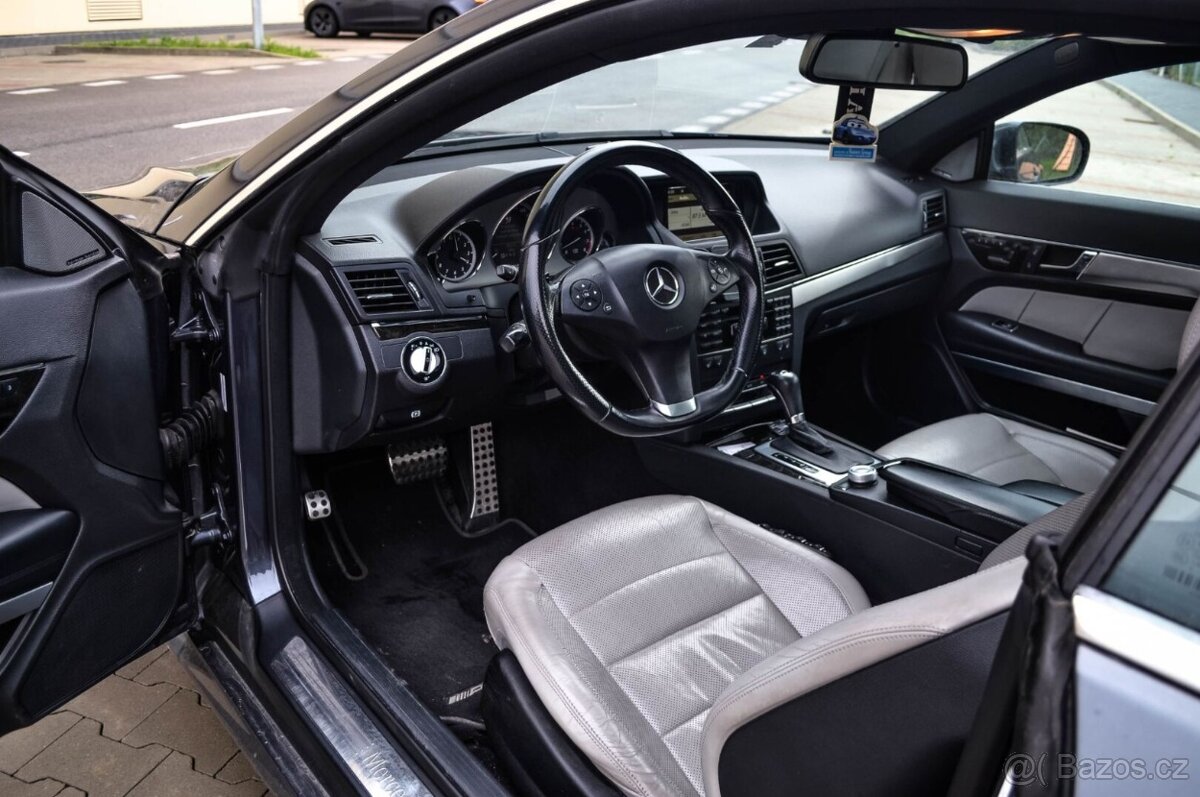 Mercedes Benz E 350 CGI coupe - 8