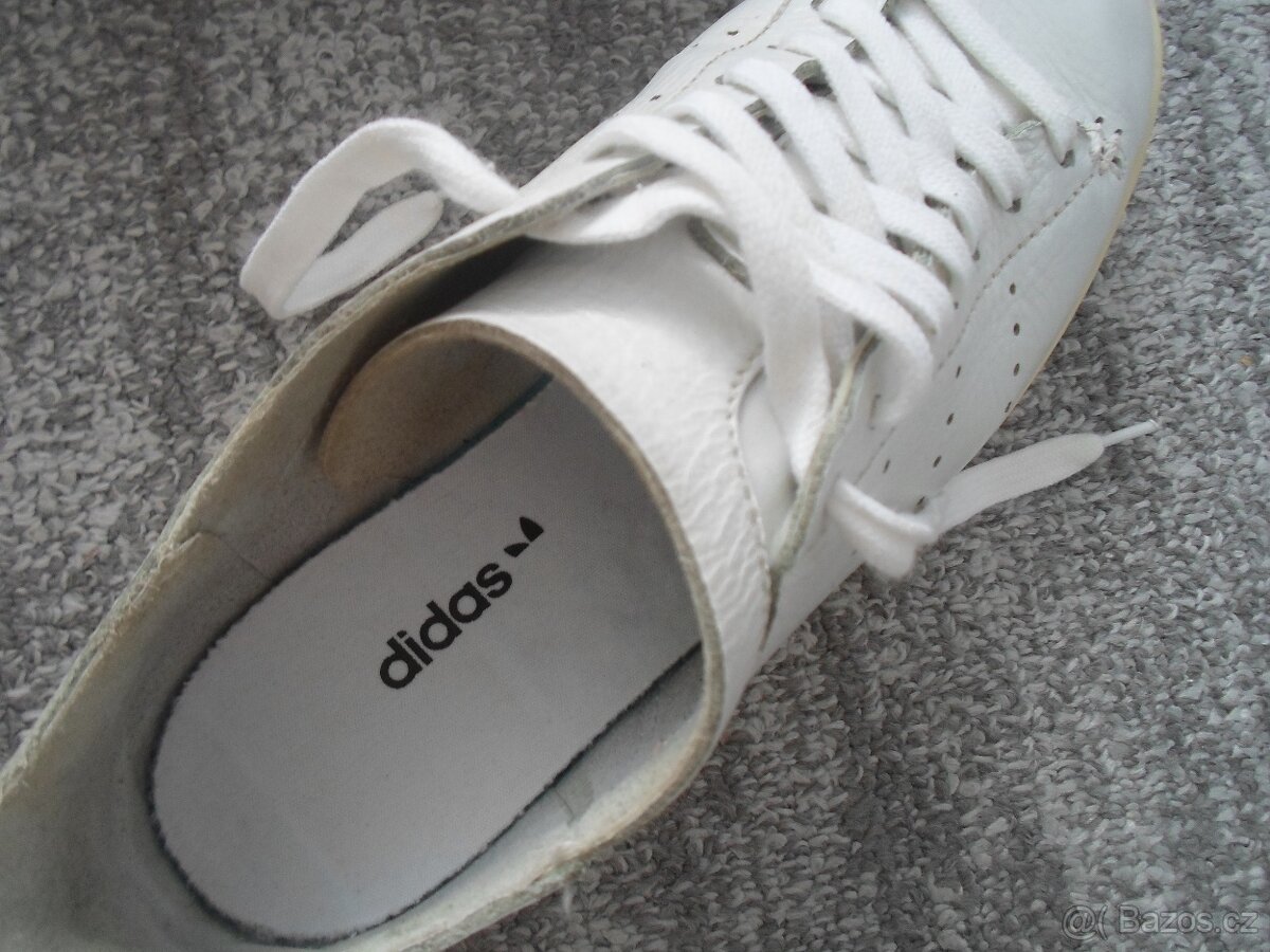Bílé boty tenisky botasky Adidas . 39 - 8