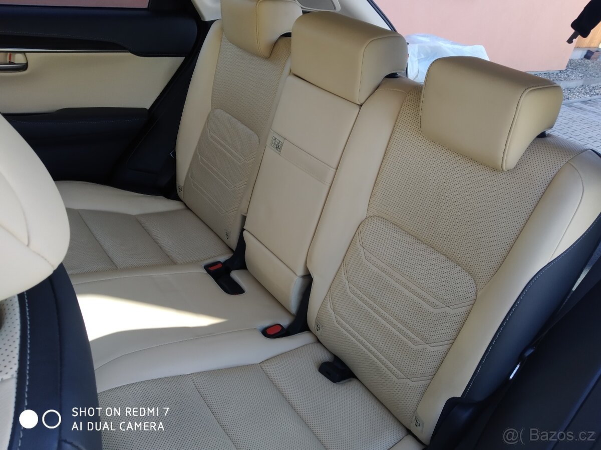 LEXUS NX 300H, hybrid, servisováno - 8