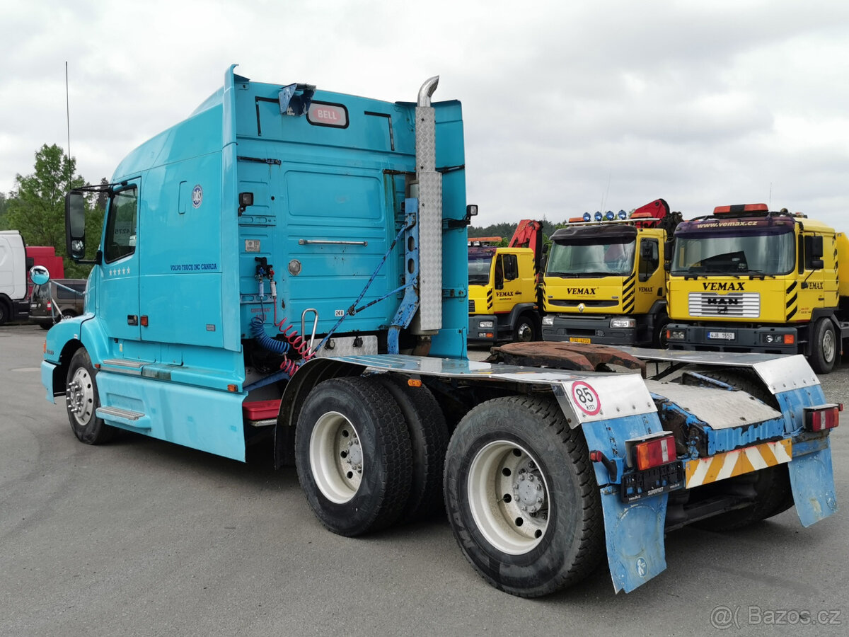 Prodám tahač návěsů VOLVO VVN EURO 3 retardér - 8