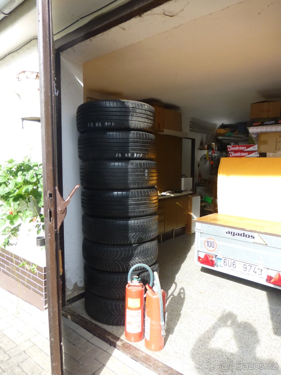 Pneu Hankook 235x55 R19 - 8
