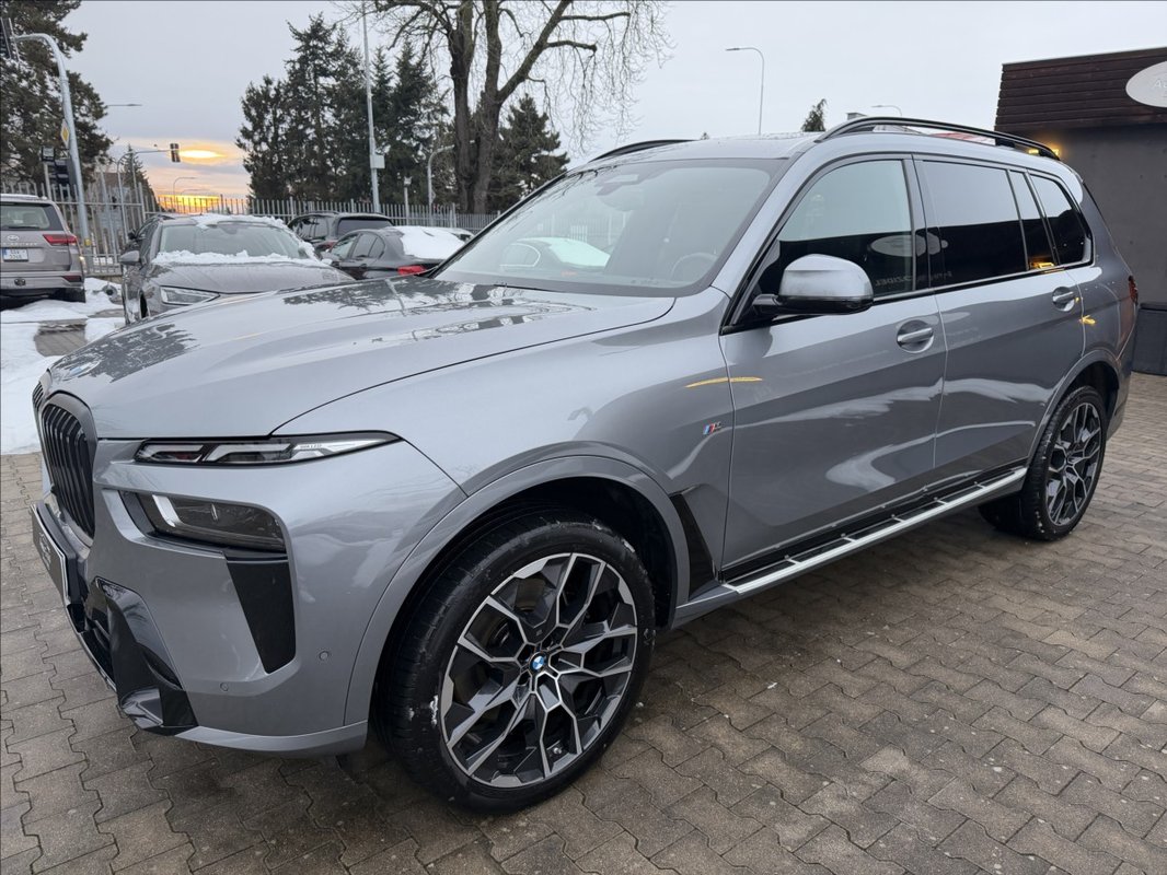 BMW X7 40d Xdrive Msport ČR 2023 - 8