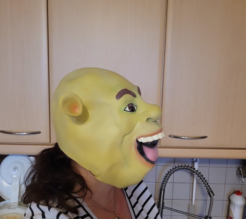 Masky různé druhy a paruky Mikuláš se blíží maska čerta - 8