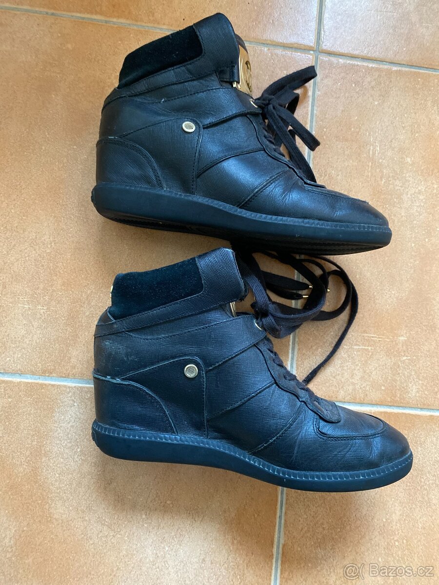 Kotníkové boty Michael Kors na klínku vel. 38 - 8