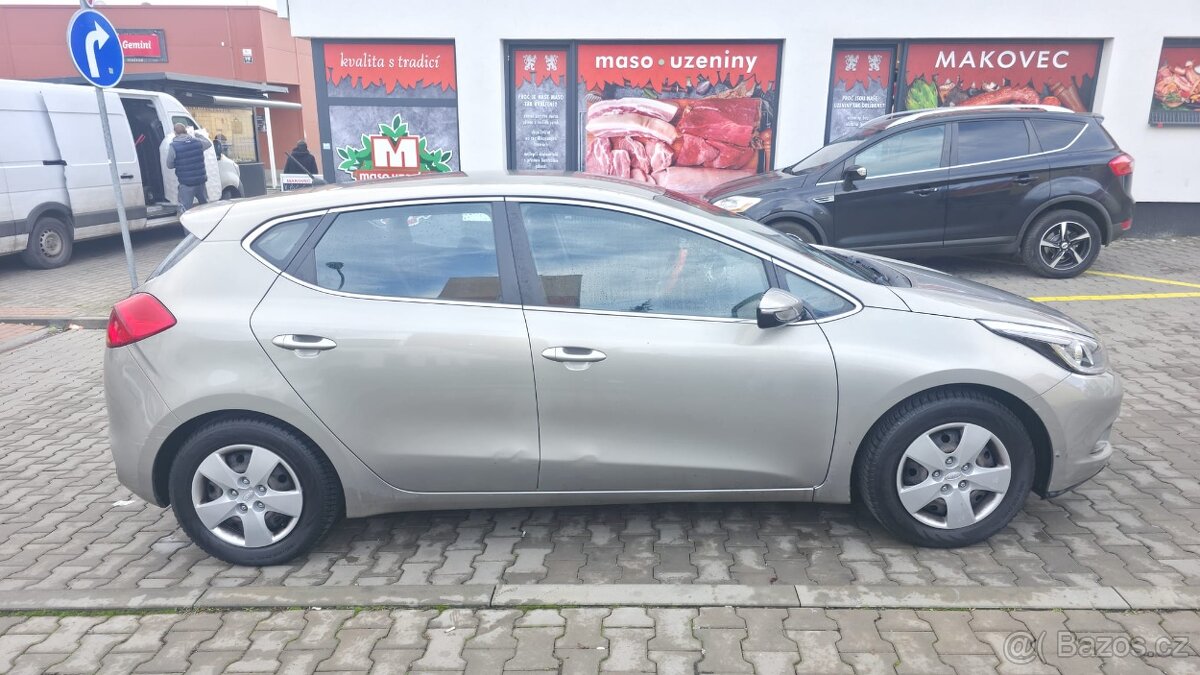 KIA Cee’d 2012 - 8