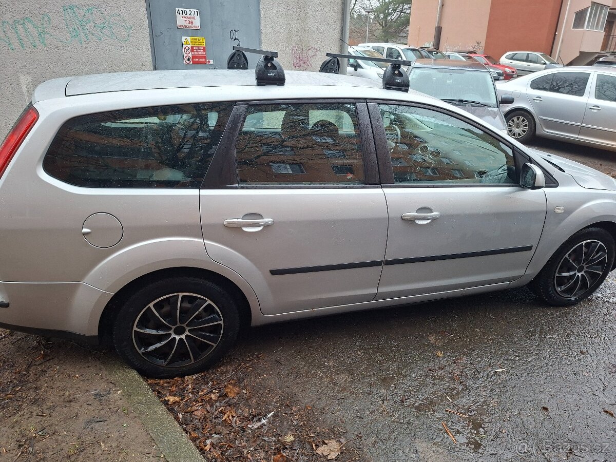 Ford focus 1.8 tdci combi - 8