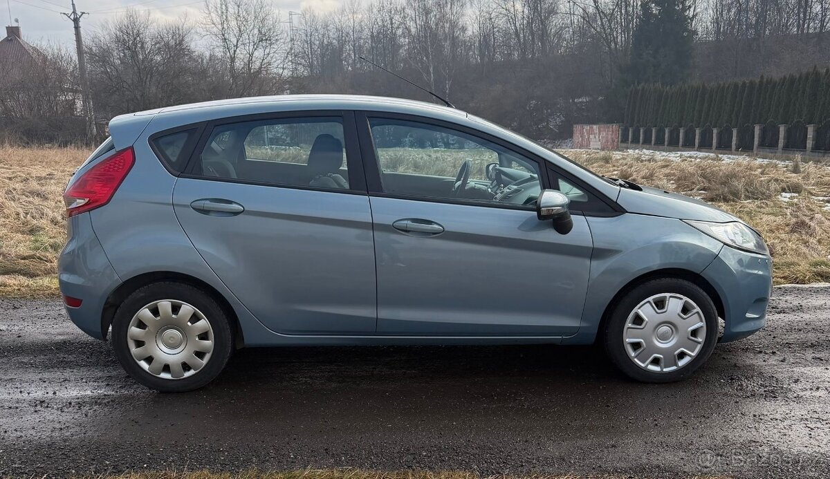Ford Fiesta 1.2 benzin 60 kw - 8