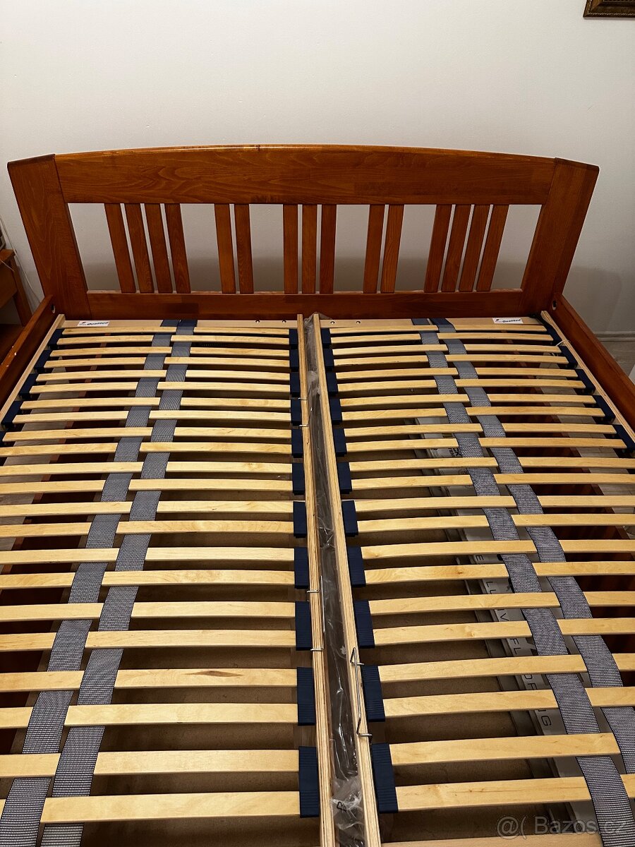 Dřevěná kvalitní manželská postel - 8