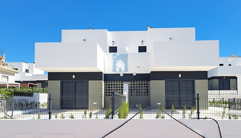 Prodej domu u moře Alicante - Busot, Španělsko BEZ PROVIZE R - 8