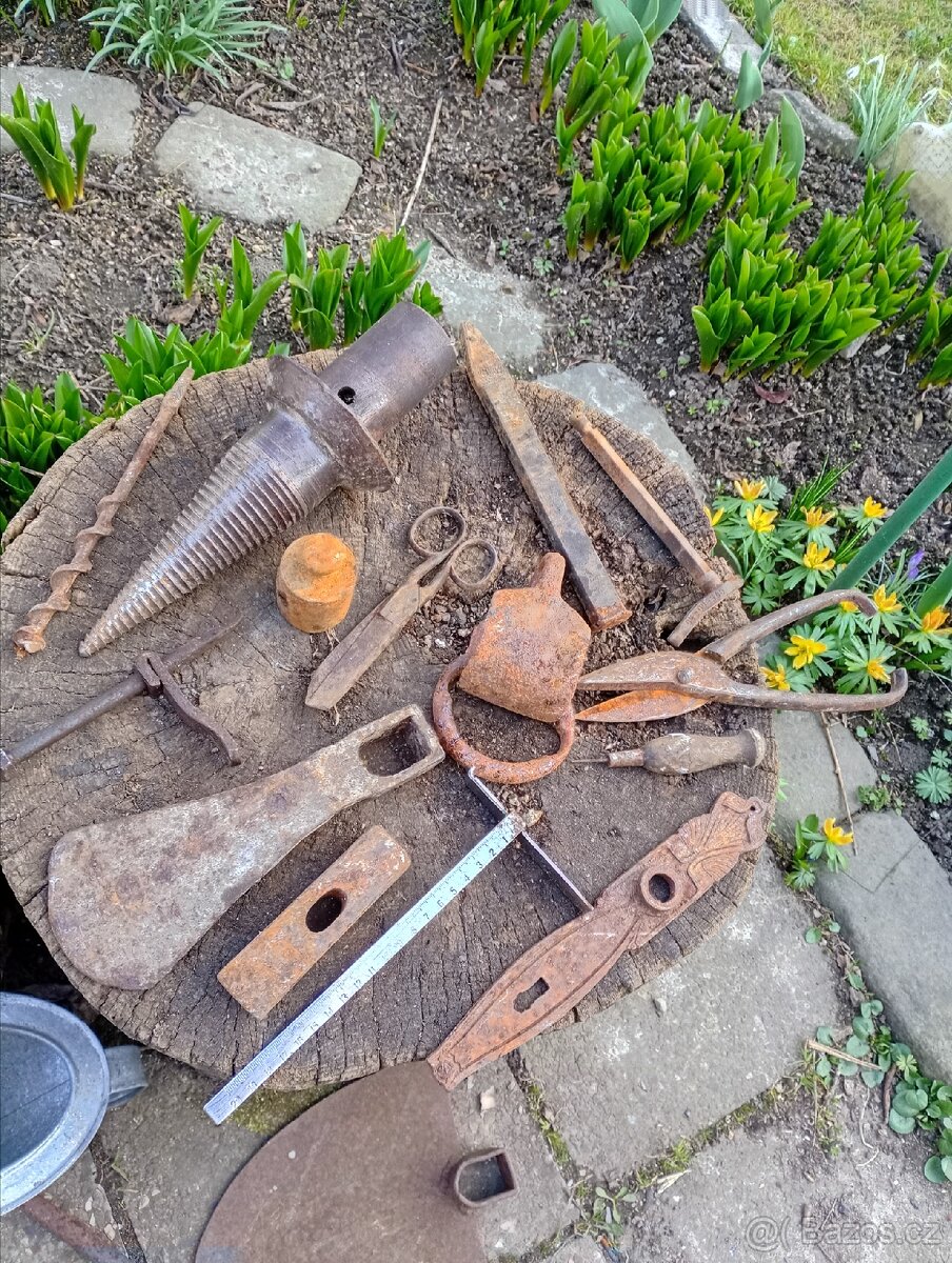 Různé Staré Nářadí - 8