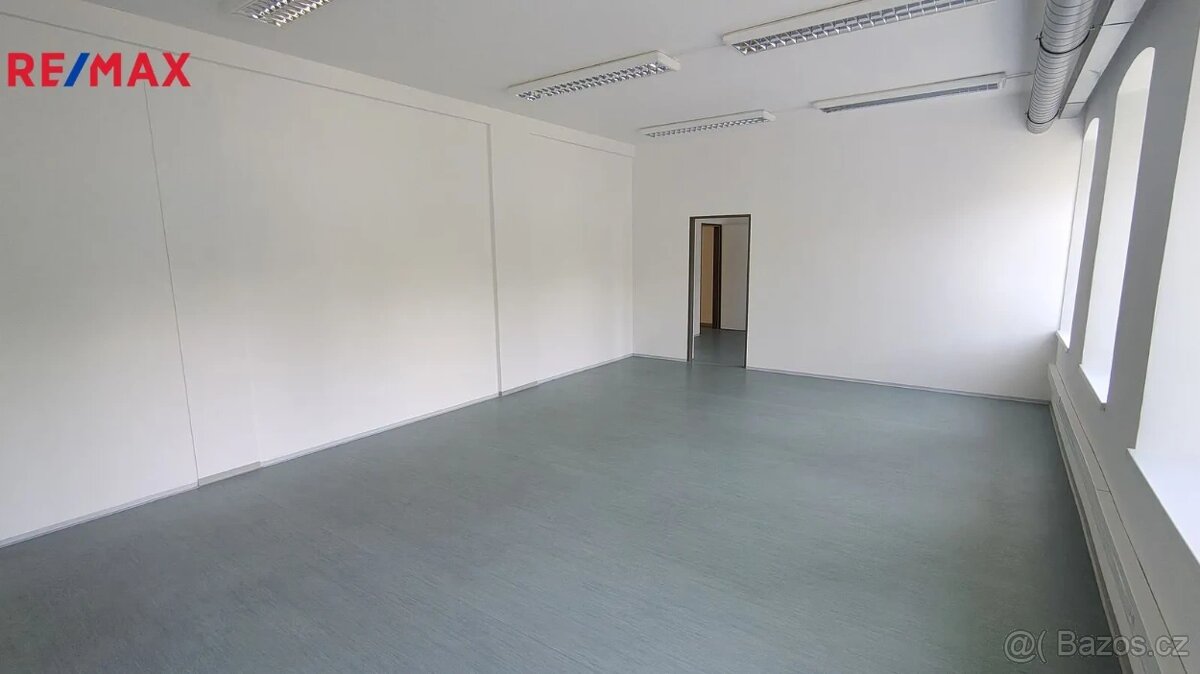 Pronájem kancelářských prostor 228,93m² - Děčín - 8