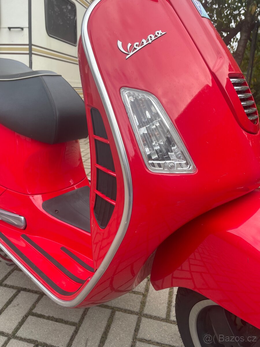 Vespa GTS 300 Super rv 2010 najeto 27790 km - 8