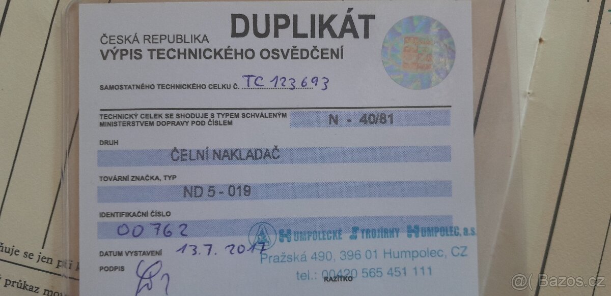 Zetor 8011 s čelním nakladačem - 8