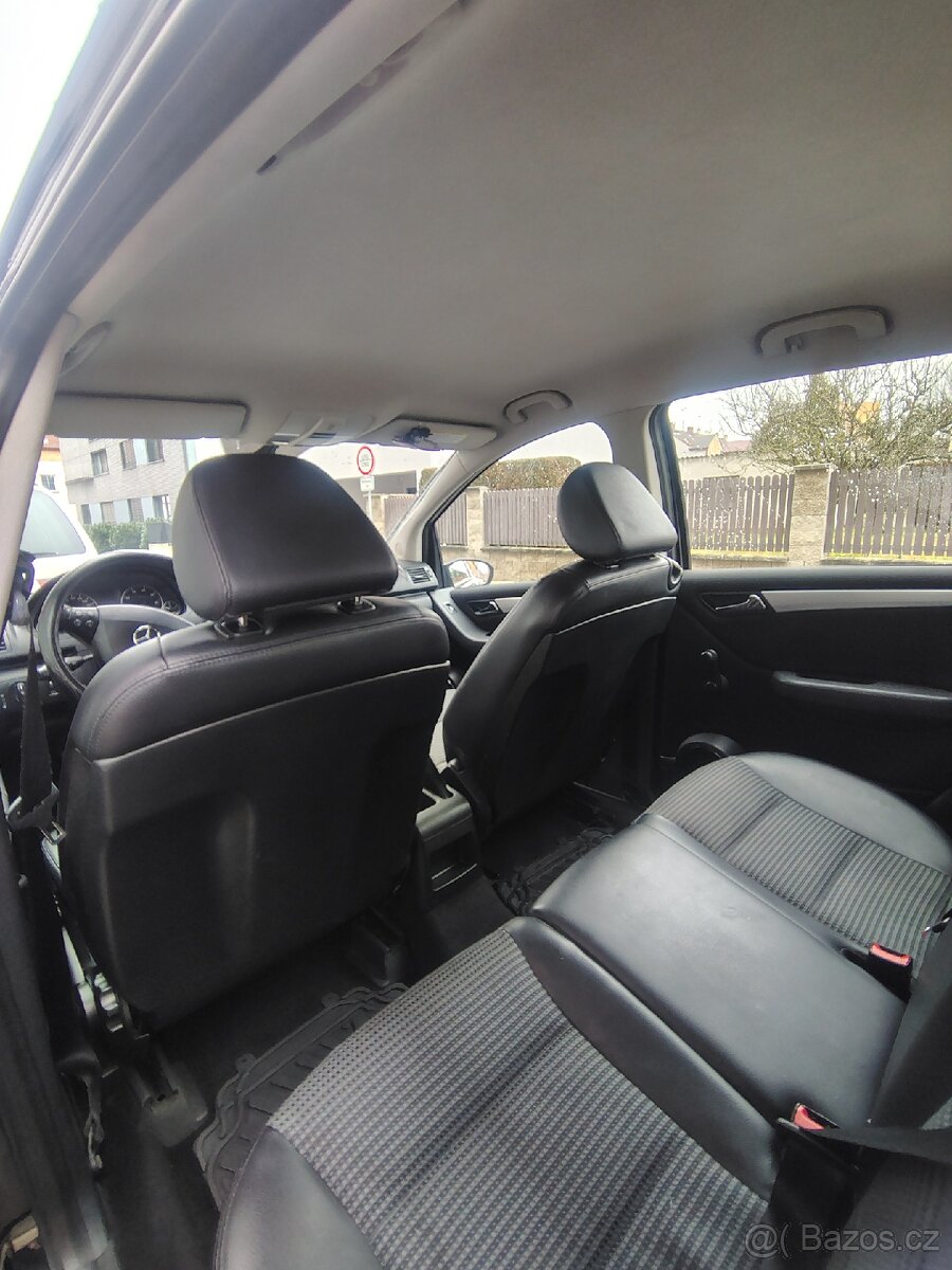 Mercedes A200 W169 2.0 benzín - 8