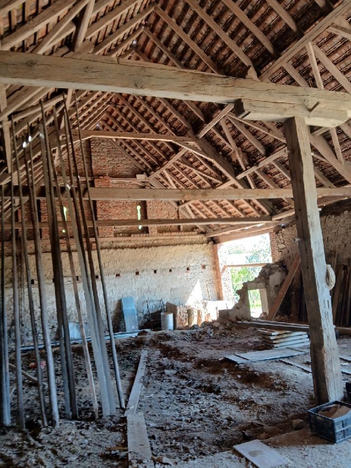 Staré Těšany trámy a staré prkna - 8