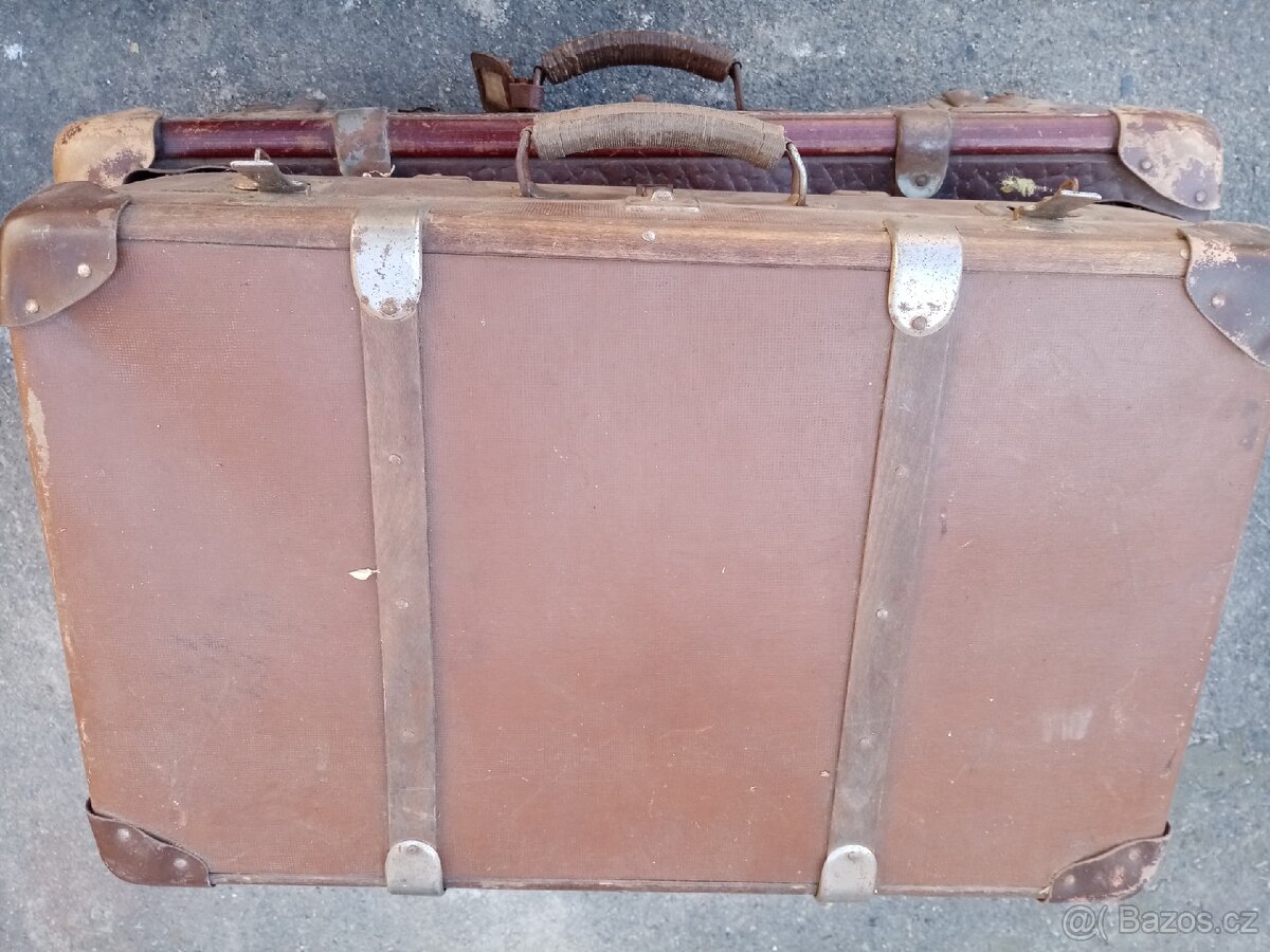 Staré kufry - 8
