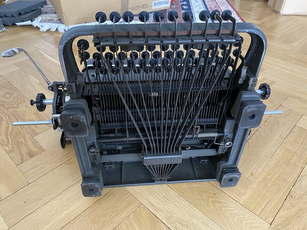 Retro psací stroj ZETA - 8