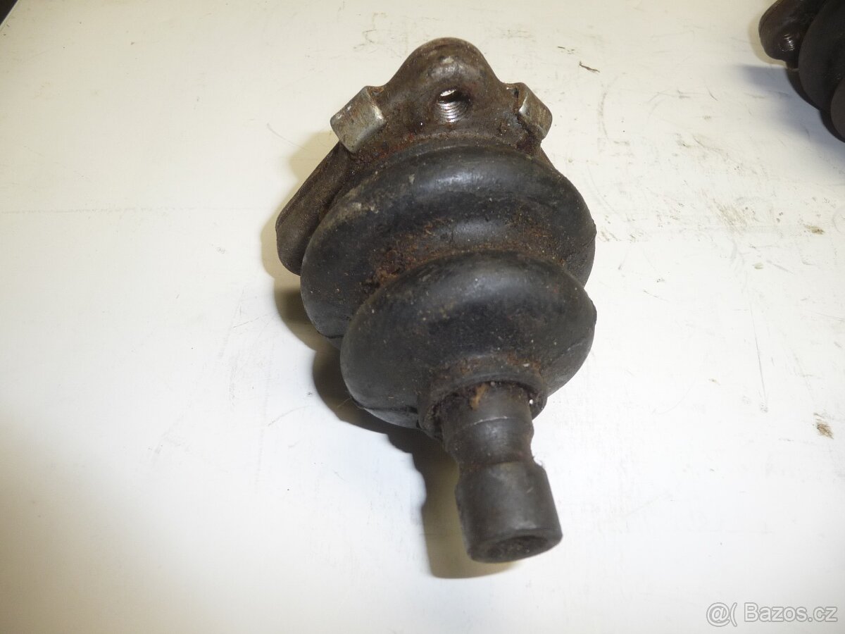 Moskvič kulové čepy - 8