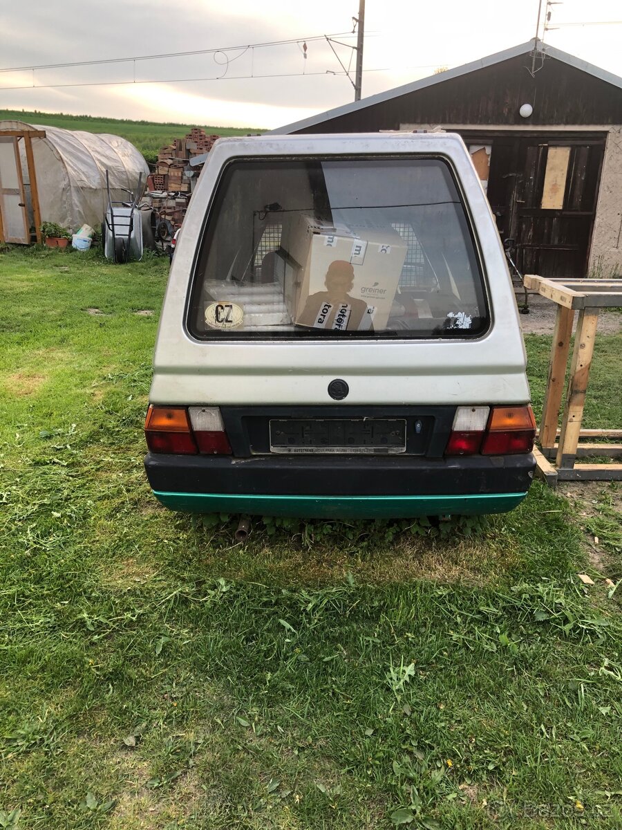 Škoda forman plus na díly - 8