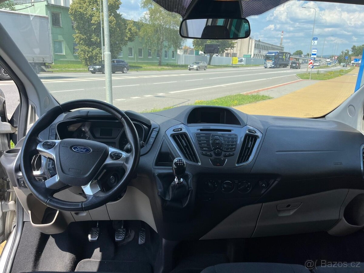 2016 Ford Tourneo Custom L2 9 míst (odpočet DPH) - 8