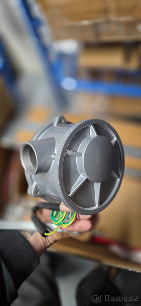 Palivová nádrž - 8