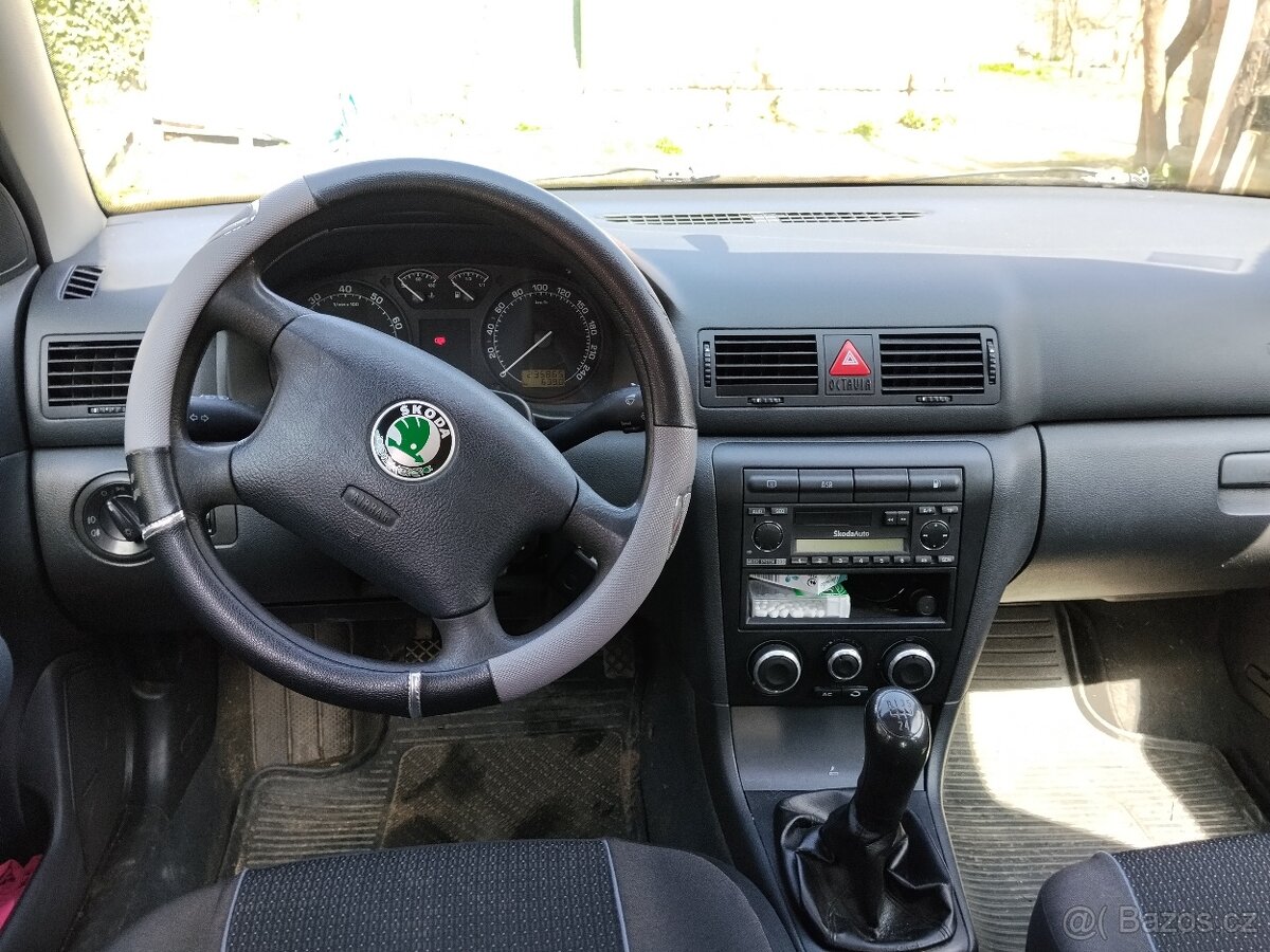 Škoda Octavia - 8