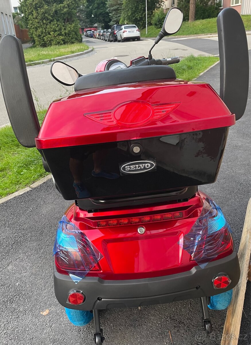 VÝPRODEJ SKLADU: el. tříkolka SELVO 31000Li - 8