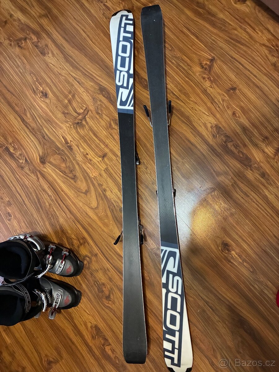 Lyže Scott + lyžáky - 8