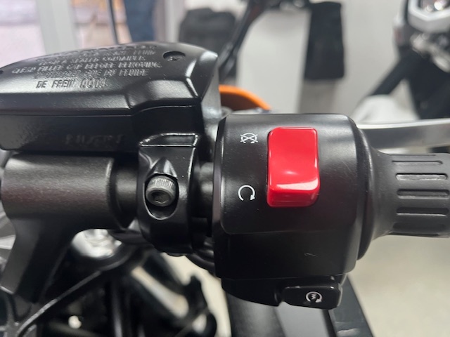 KAWASAKI 650 NINJA - 8