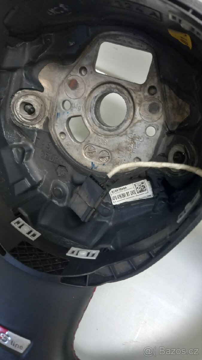 Volant Audi A4 S-Line Multifunkční - 8