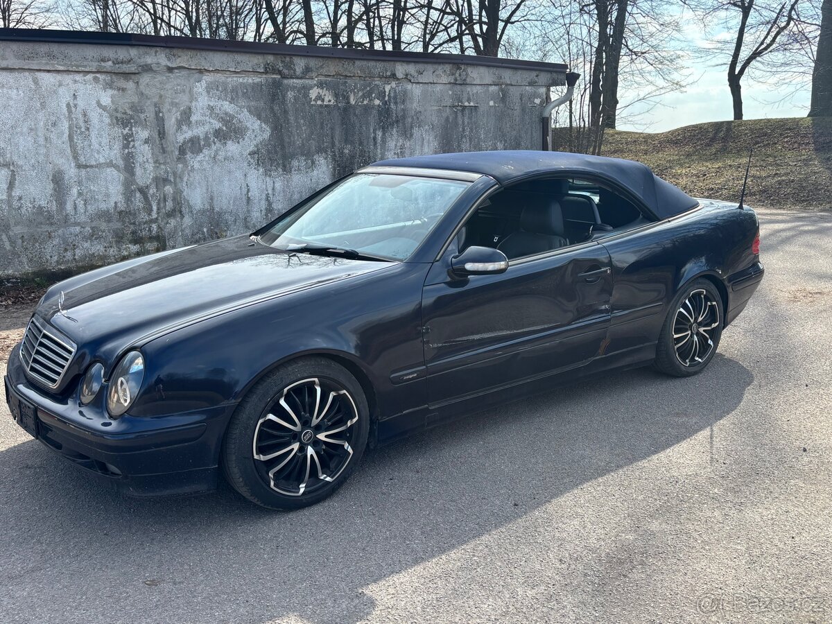 Mercedes CLK cabrio 200 kompressor manuál - 8