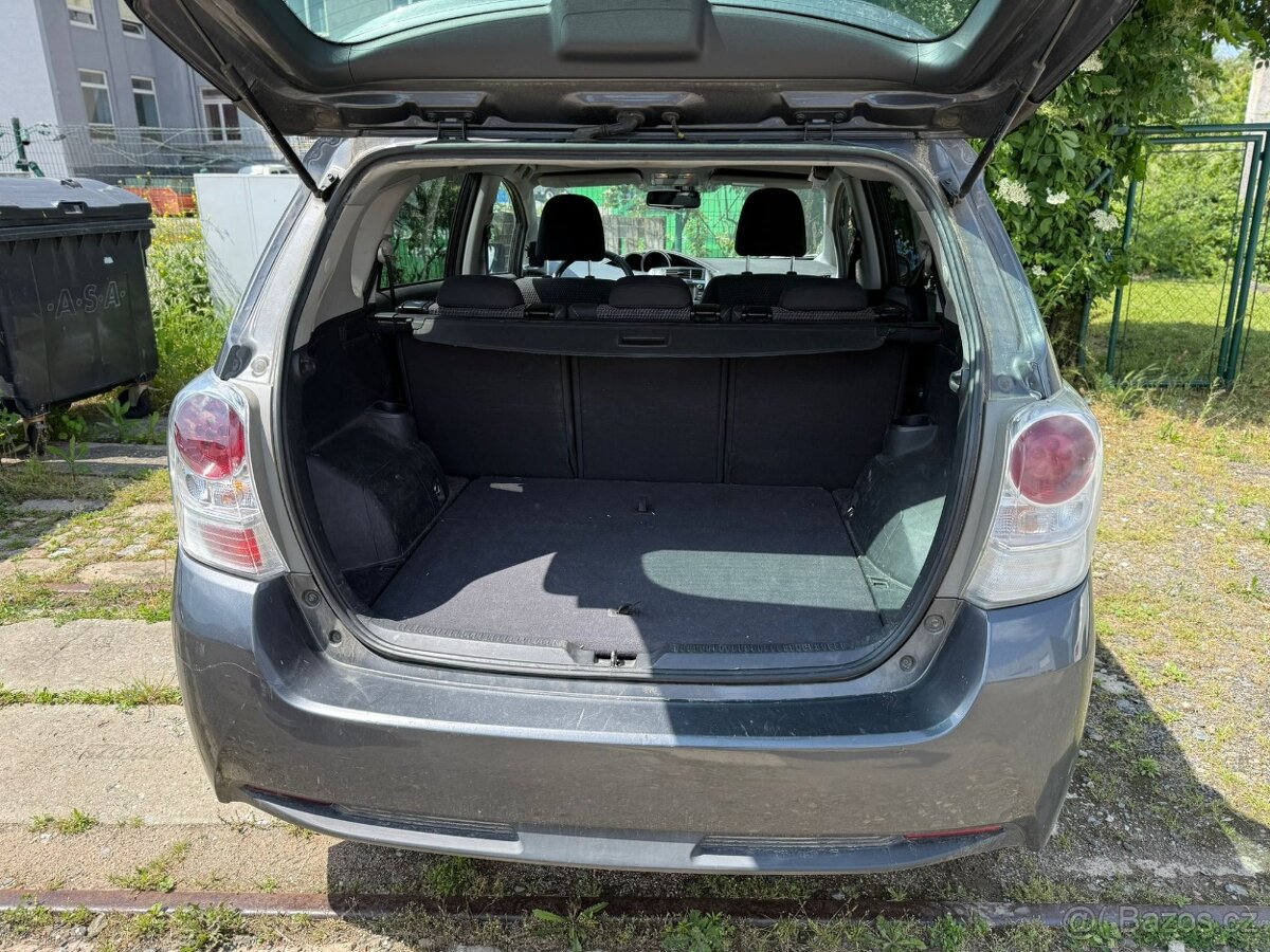 Toyota Verso r.v. 2015 - 8