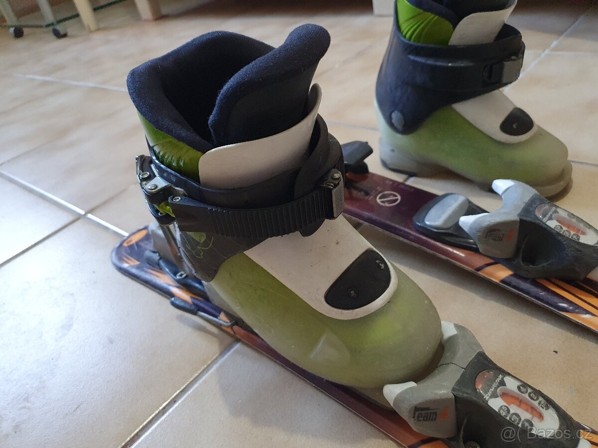 Lyže, preskace, helma 3-5 let - 8